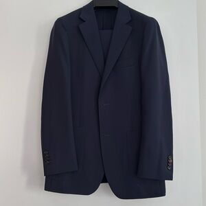 Suit Supply Traveller Suit Light and Wrinkle Free Size 48